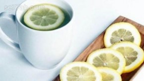 فوائد الليمون مع الماء الدافئ
